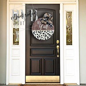 Front Porch Door Hanger "Hey Y'all" Leopard